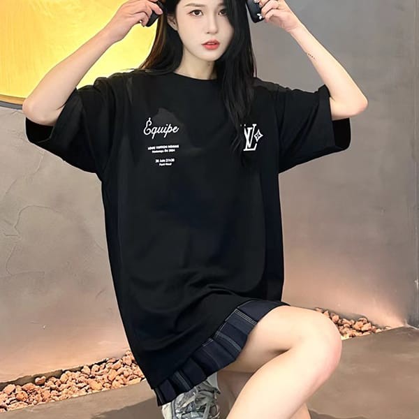 ★日本!!人気！ルイヴィトン フェイク コットンショートスリーブ クルーネック Tシャツ vua17758